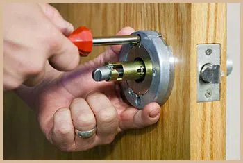 Elite Locksmith Services San Francisco, CA 415-878-7046 - 6-locks-replace